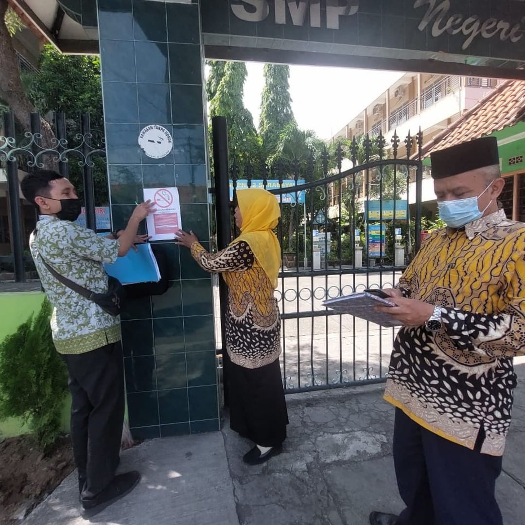PENGAWASAN KTR KAWASAN TANPA ROKOK DI WILAYAH SURABAYA SELATAN