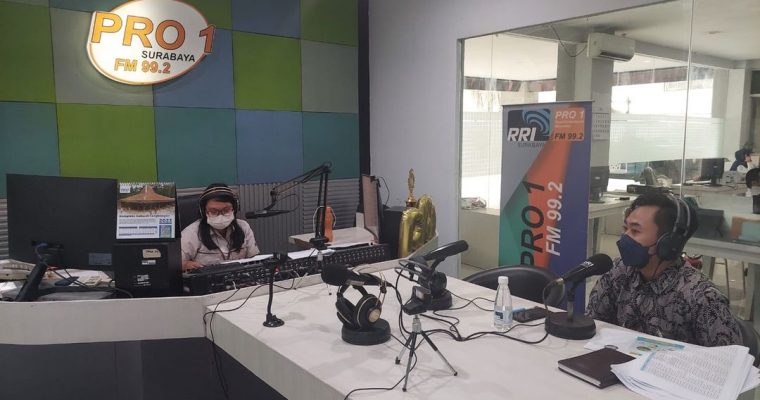 Dinas Kesehatan Kota Surabaya On Air di Pro 1 RRI Surabaya dalam Rangka HGN 2023