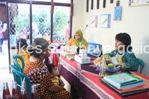 Tri Mufariyanti Kader Terpilih dari Kelurahan Putat Jaya
