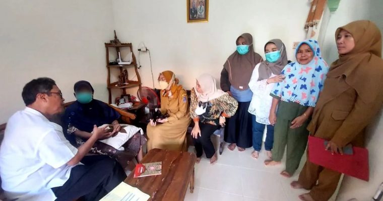 HOME CARE PASIEN PALIATIF DI WILAYAH PUSKESMAS KEDURUS