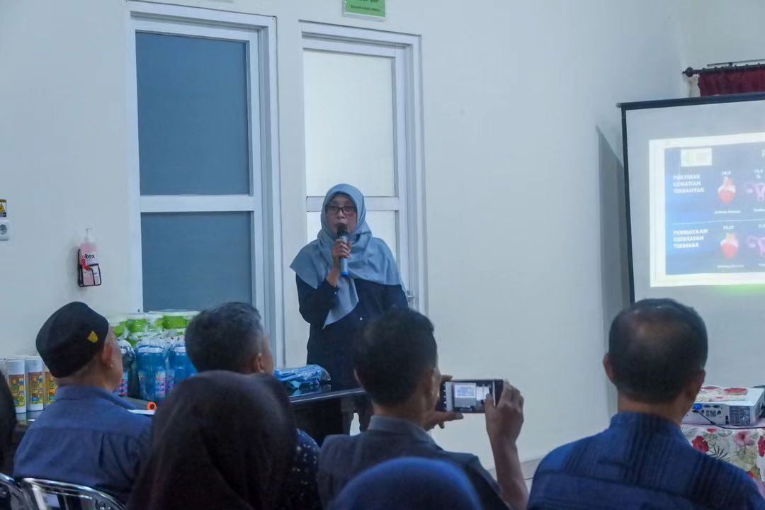 DINAS KESEHATAN KOTA SURABAYA MENYERUKAN PROGRAM KAMPUNG BEBAS ASAP ROKOK 2024