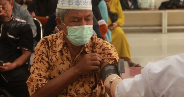 VAKSINASI MENINGITIS BAGI JEMAAH HAJI KOTA SURABAYA 2024